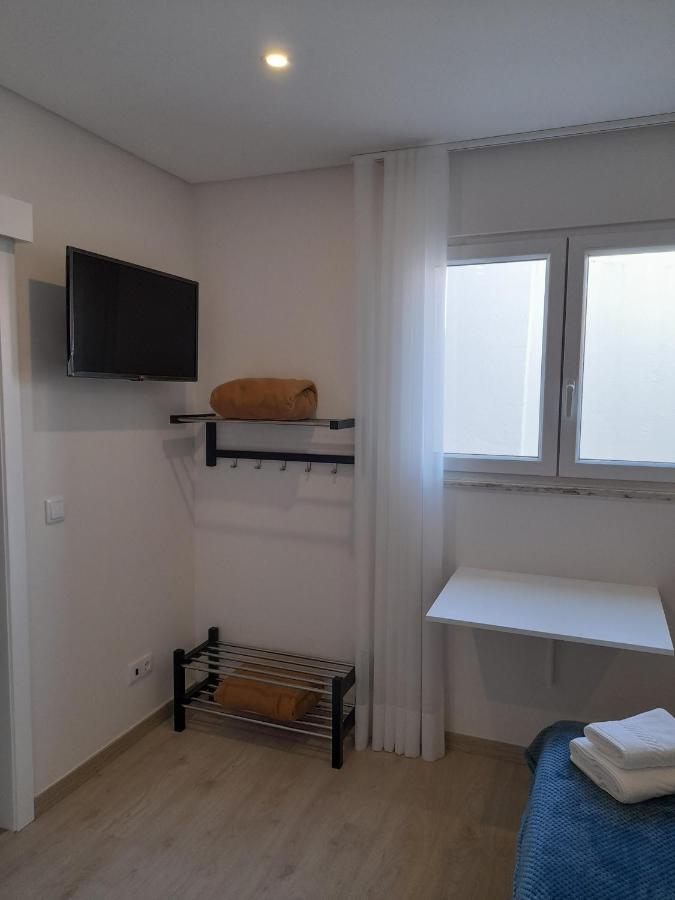 Hall 92 Quartos Com Wc Em Moradia Com Piscina A-Das-Lebres Лоурес Екстериор снимка